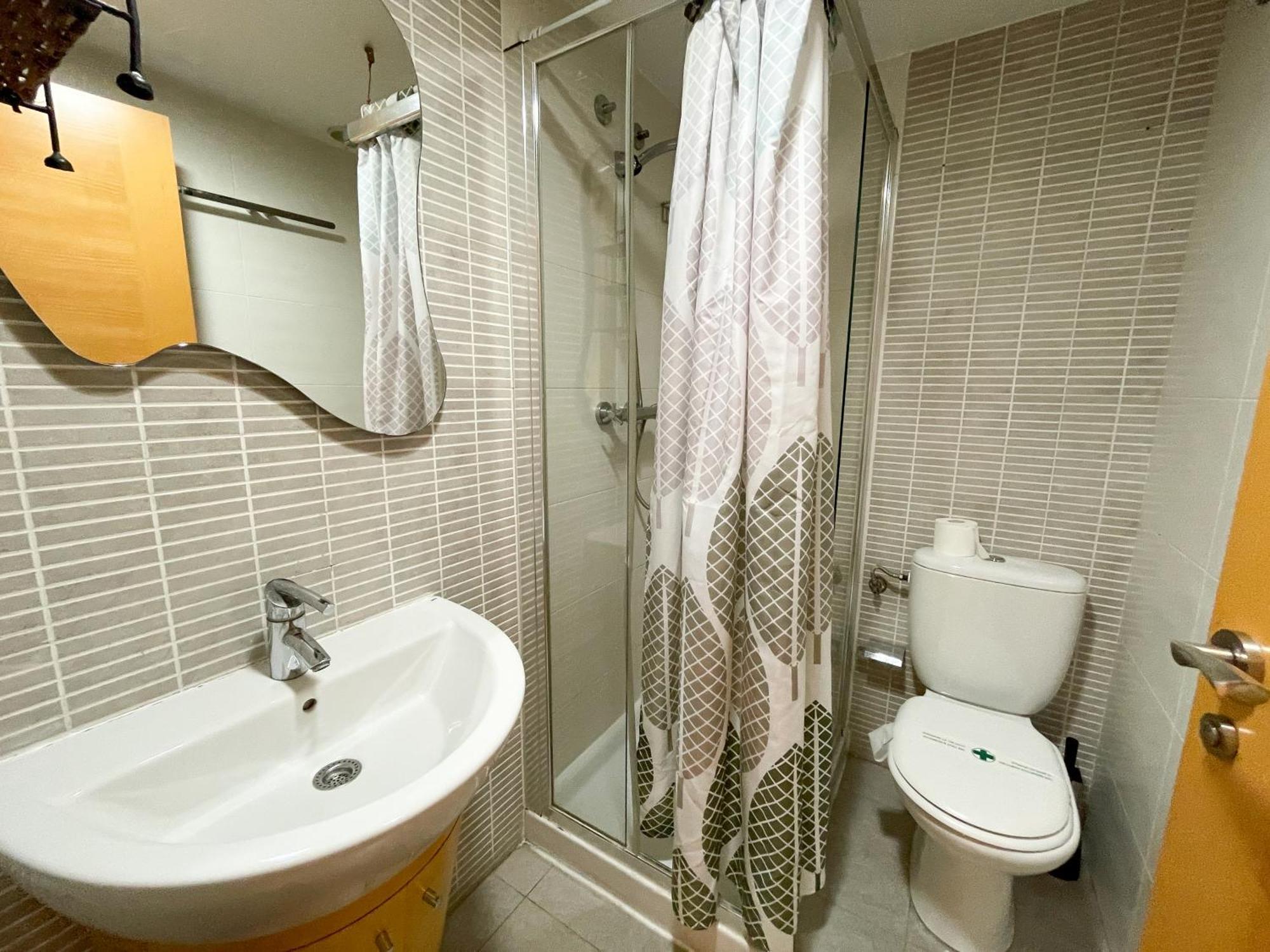 Apartamentos Gandia Familiar 3000 Exteriör bild