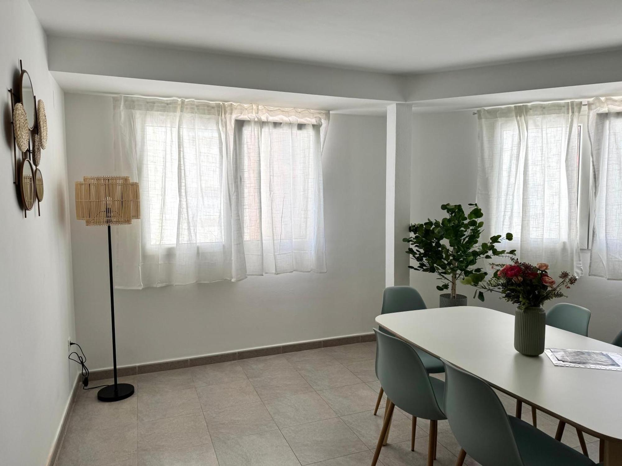 Apartamentos Gandia Familiar 3000 Exteriör bild